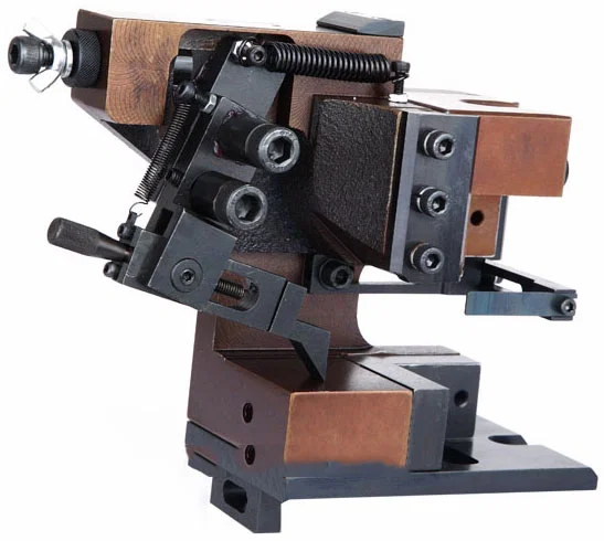 Crimpform für Anschlüsse