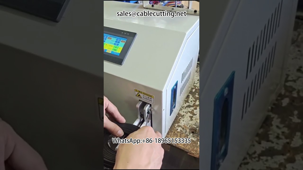 Flachdraht-Wickel- und Bandagiermaschine für die Kabelbaumfertigung | Drahtverarbeitung