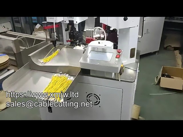 Vollautomatische Doppelkopf-Kabelverarbeitungsmaschine: Schneiden, Abisolieren, Crimpen von Kupferkabeln