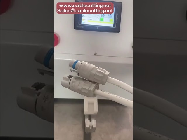 Automatische Mutteranzug- & Einfügemaschine für Steckverbinder – Effiziente Produktion