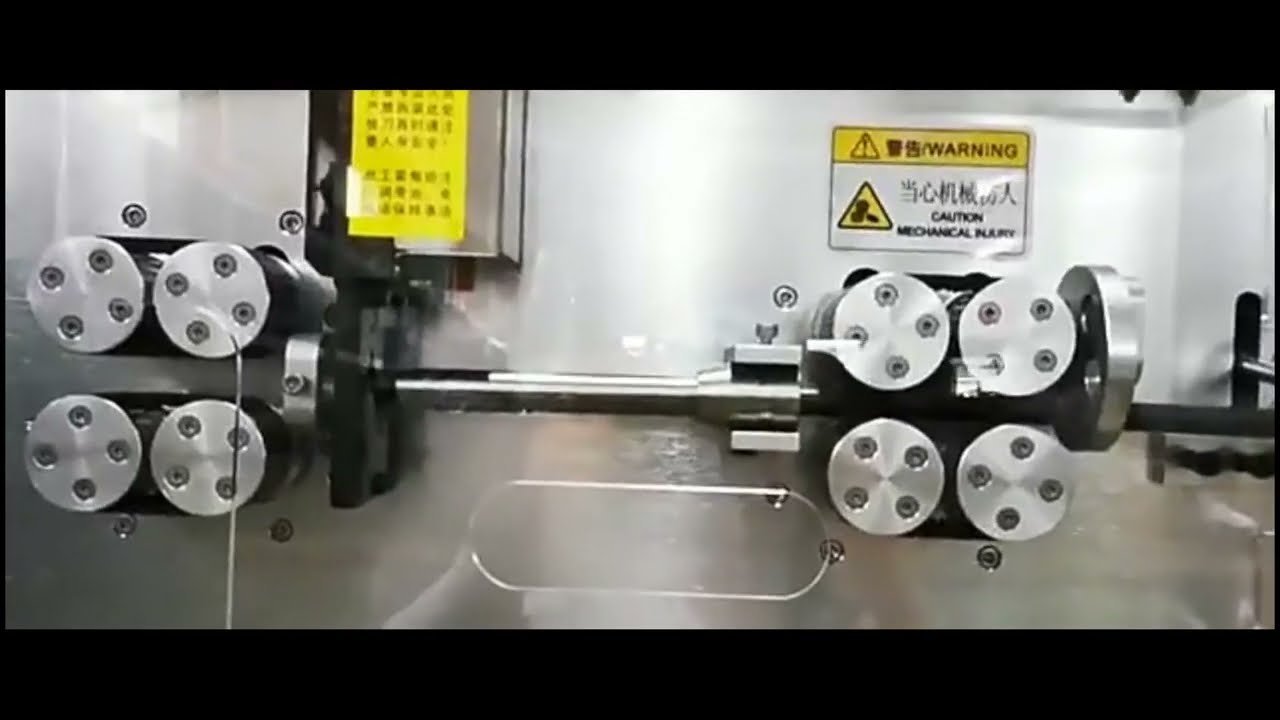 PLC-gesteuerte automatische Schneid- und Abisolier-Maschine für Edelstahldrahtseile mit PVC-Beschichtung