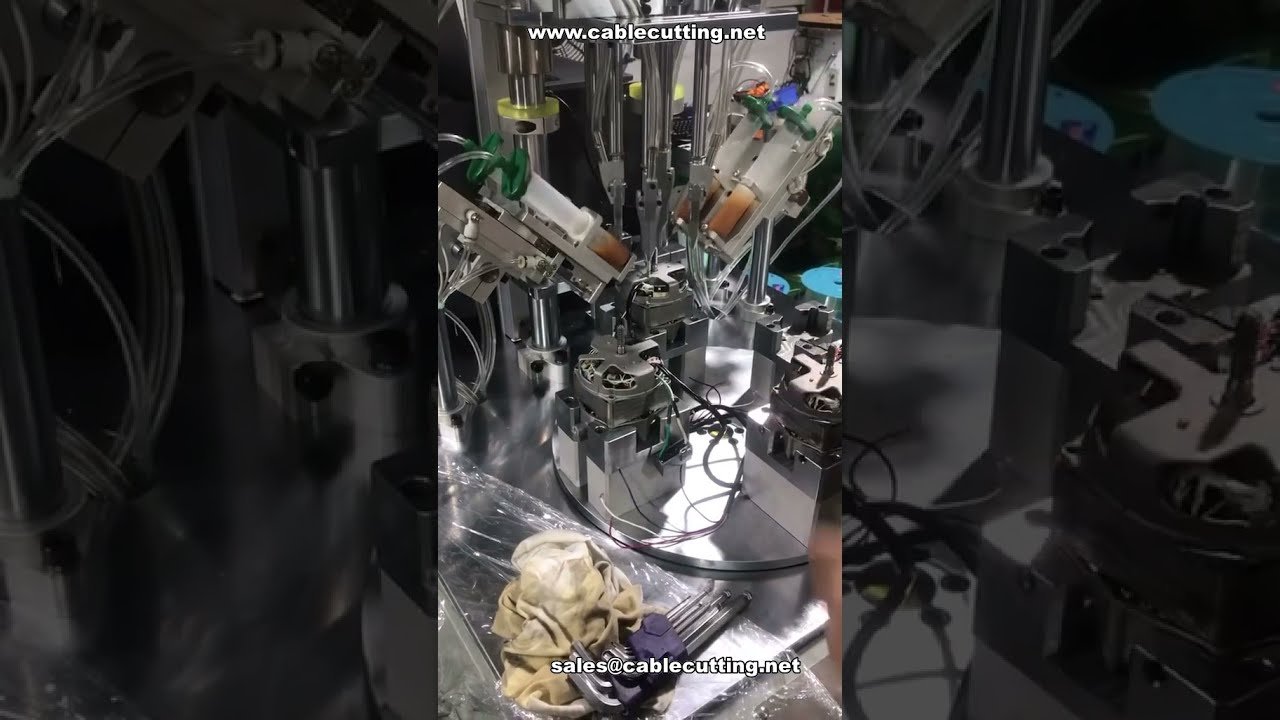 Präzise Langschrauben-Schraubmaschine mit 1-zu-4-Ausgang für die Motorenmontage