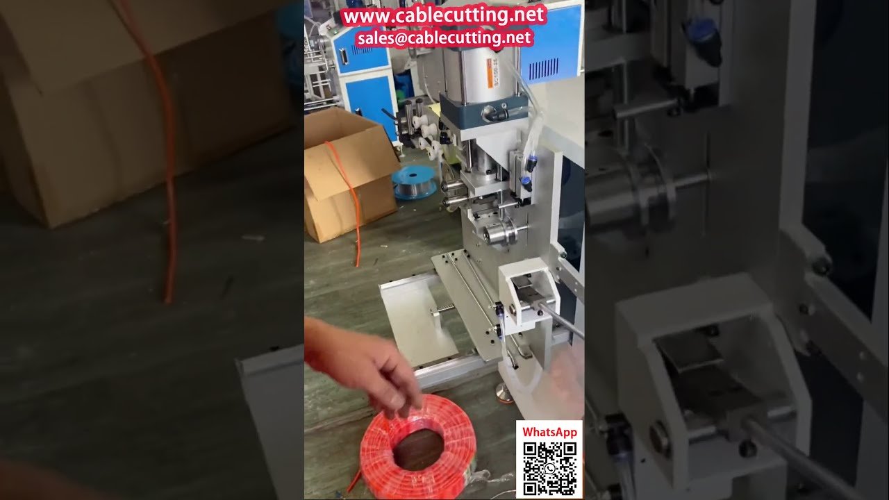 Automatische Reihenwickel- und Spulmaschine für RVV-Kabel