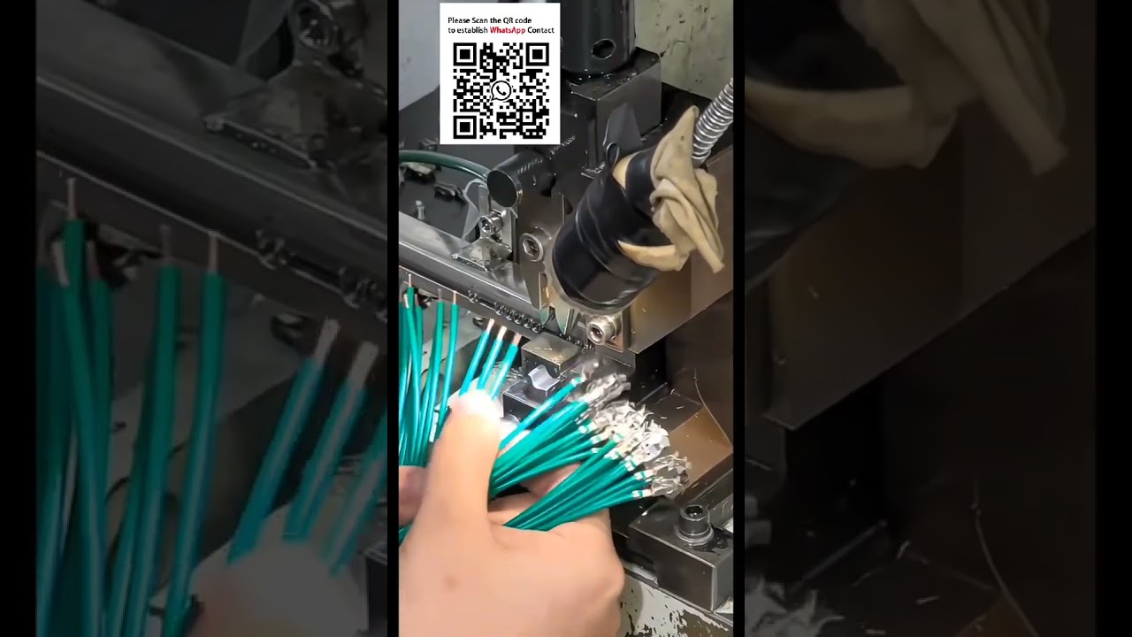 Crimp-Maschine für lose Kontakte – mit Vibrationswendelförderer & Applicator