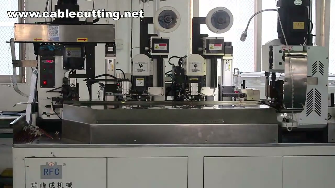 Vollautomatische Drahtspleiß- und Anschlusskrimpmaschine | Hochgeschwindigkeits-Crimpautomat