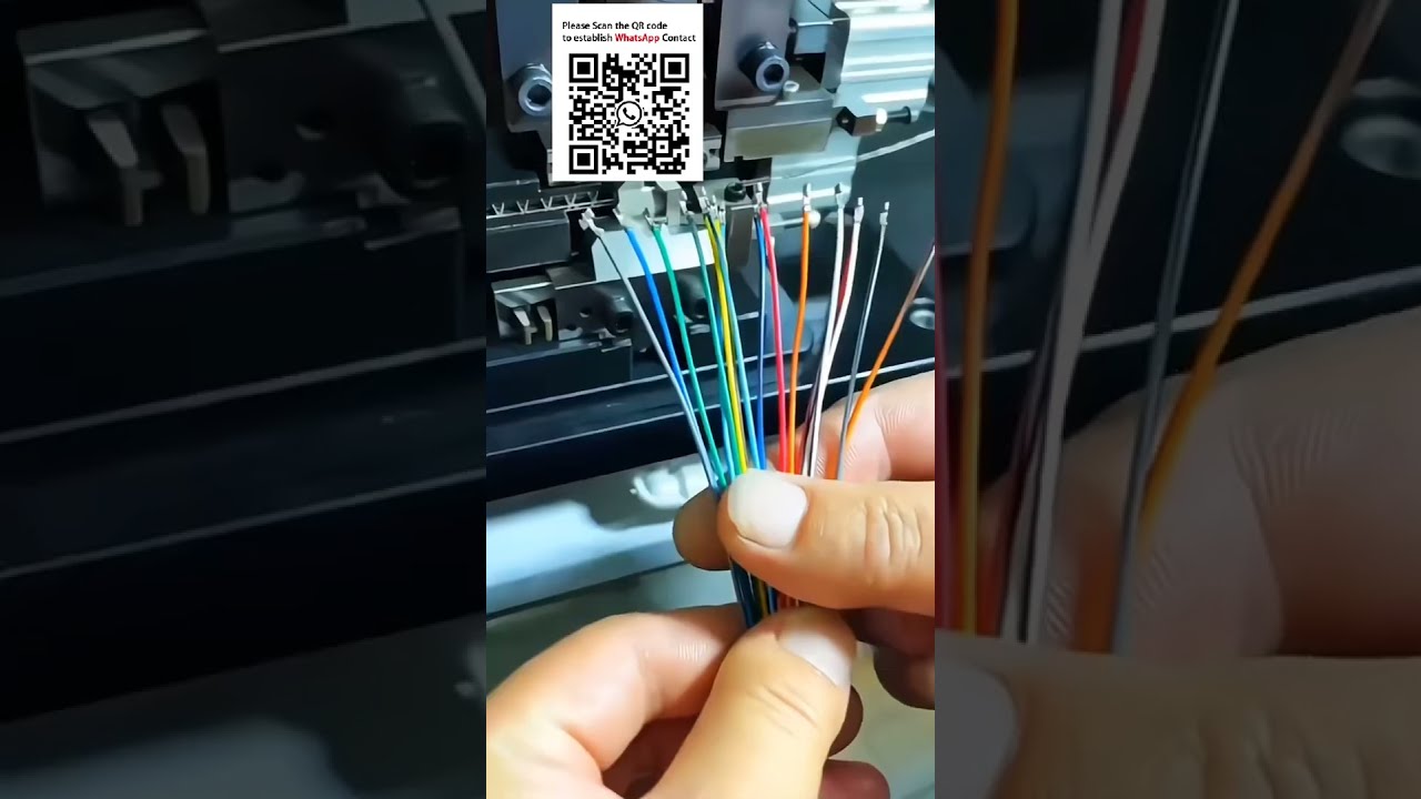 Automatische Abisolier- und Crimpmaschine mit Drucküberwachung | Smart Manufacturing