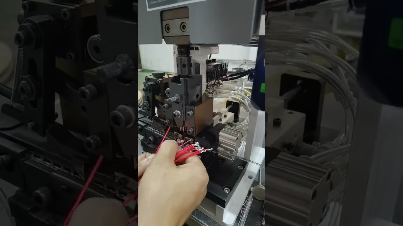 Arbeitsvideo einer Durchlauf-Kontakttermiermaschine – Echtaufnahme #Maschine #Kabelabisolierungsmaschine