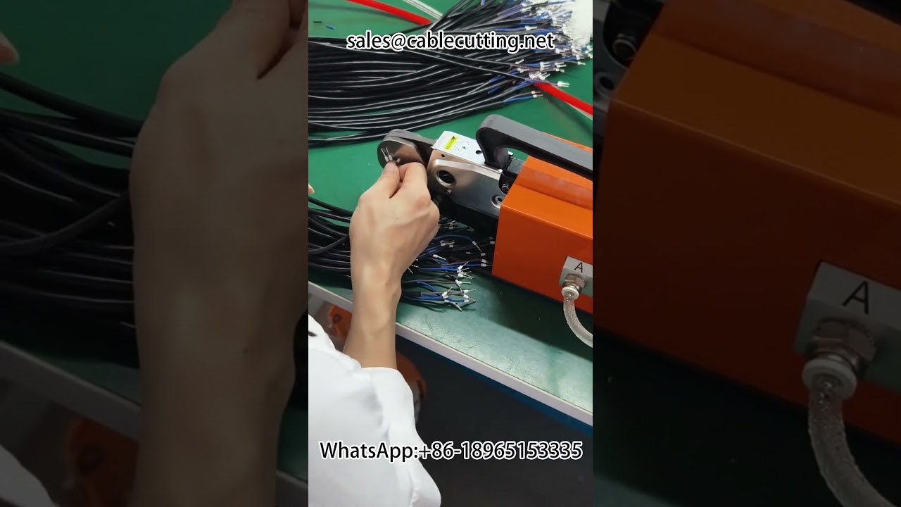 0,25-10 mm² Vierkant-Hohlklemmen präzise crimpen | Automatische Crimpmaschine