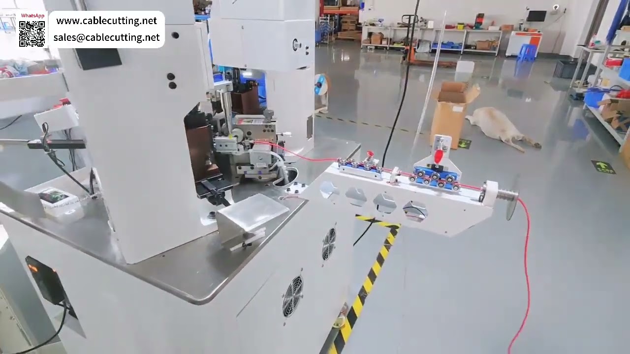Automatische Doppelkopf-Crimp- & Einkopf-Gehäuseinsertionsmaschine für die Kabelbaumfertigung von Haushaltsgeräten