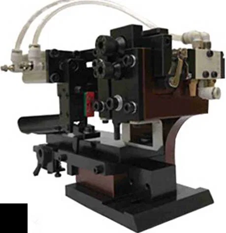 Pneumatischer horizontaler Crimpapplikator - Kontaktcrimpwerkzeuge